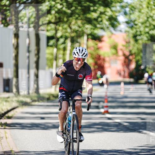 09.08.2026 - GEWOBA Citytriathlon Bremen Michael Burmester http://msf.ph/oto/9950649 09.08.2026 13:14:36 Radfahren 872 meine-sportfotos.de