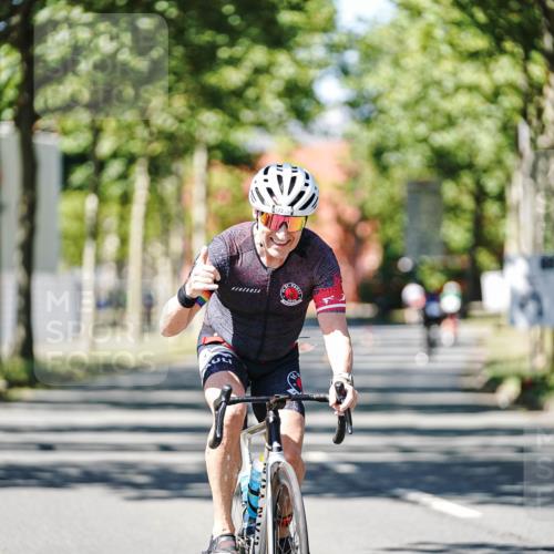 09.08.2026 - GEWOBA Citytriathlon Bremen Michael Burmester http://msf.ph/oto/9950652 09.08.2026 13:14:36 Radfahren 872 meine-sportfotos.de