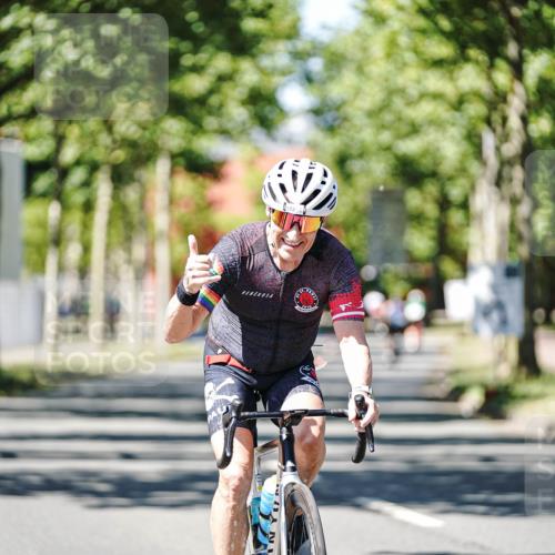 09.08.2026 - GEWOBA Citytriathlon Bremen Michael Burmester http://msf.ph/oto/9950653 09.08.2026 13:14:36 Radfahren 872 meine-sportfotos.de