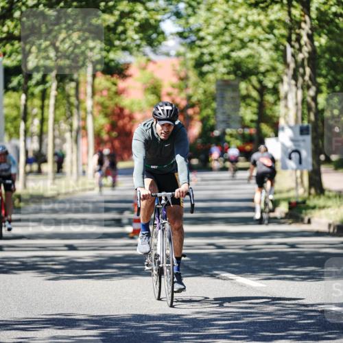 09.08.2026 - GEWOBA Citytriathlon Bremen Michael Burmester http://msf.ph/oto/9950662 09.08.2026 13:14:58 Radfahren 565, 574, 653, 896, 948, 1017 meine-sportfotos.de