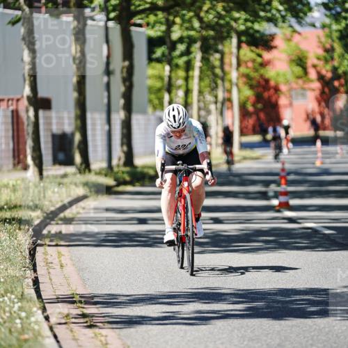 09.08.2026 - GEWOBA Citytriathlon Bremen Michael Burmester http://msf.ph/oto/9950664 09.08.2026 13:15:00 Radfahren 565, 574, 653, 948, 1017 meine-sportfotos.de