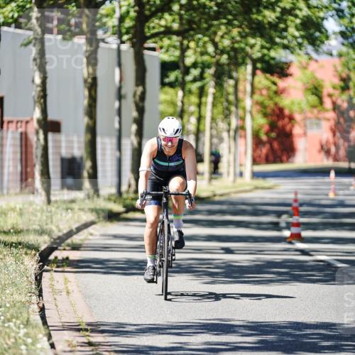 09.08.2026 - GEWOBA Citytriathlon Bremen Michael Burmester http://msf.ph/oto/9950715 09.08.2026 13:16:09 Radfahren 838, 919 meine-sportfotos.de