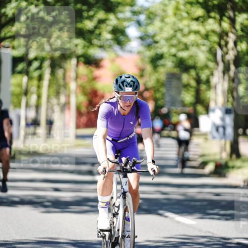 09.08.2026 - GEWOBA Citytriathlon Bremen Michael Burmester http://msf.ph/oto/9950721 09.08.2026 13:16:23 Radfahren 733, 886, 976 meine-sportfotos.de