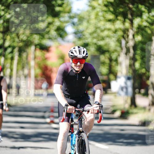 09.08.2026 - GEWOBA Citytriathlon Bremen Michael Burmester http://msf.ph/oto/9950740 09.08.2026 13:16:49 Radfahren 806, 1005 meine-sportfotos.de
