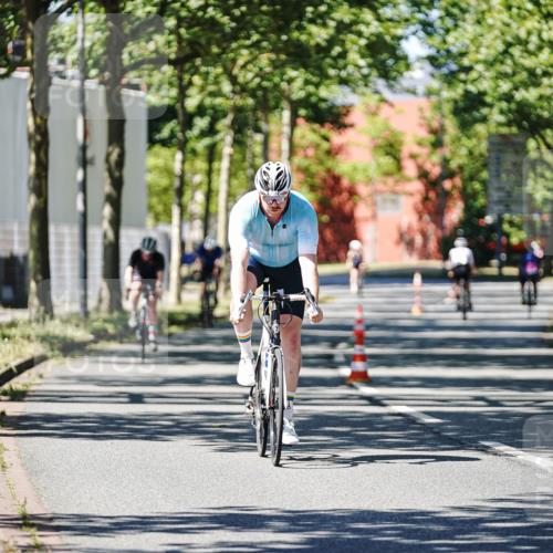09.08.2026 - GEWOBA Citytriathlon Bremen Michael Burmester http://msf.ph/oto/9950743 09.08.2026 13:17:01 Radfahren 564, 603, 806, 942, 1101 meine-sportfotos.de