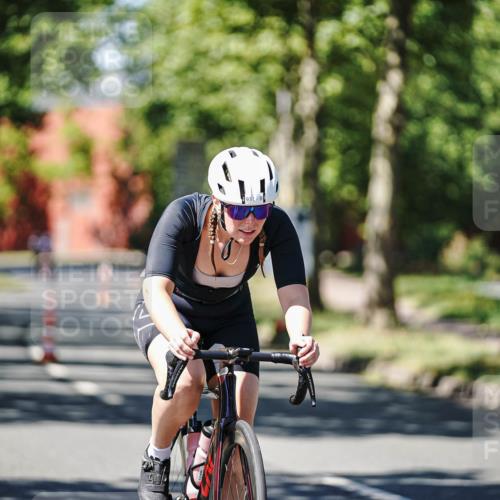 09.08.2026 - GEWOBA Citytriathlon Bremen Michael Burmester http://msf.ph/oto/9950760 09.08.2026 13:17:28 Radfahren 930, 931, 1109 meine-sportfotos.de