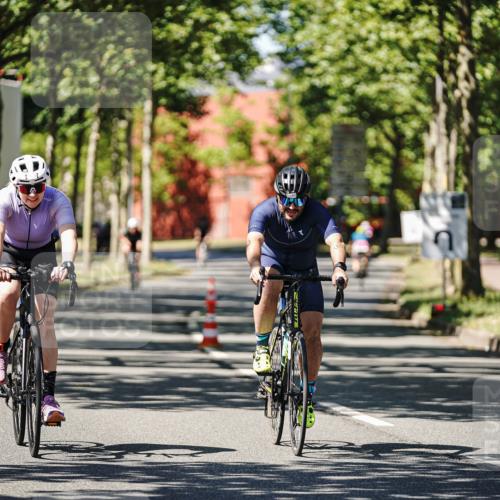 09.08.2026 - GEWOBA Citytriathlon Bremen Michael Burmester http://msf.ph/oto/9950766 09.08.2026 13:17:40 Radfahren 930, 968, 1003, 1132 meine-sportfotos.de