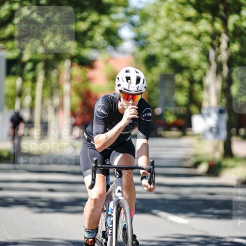 09.08.2026 - GEWOBA Citytriathlon Bremen Michael Burmester http://msf.ph/oto/9950771 09.08.2026 13:17:48 Radfahren 625, 796, 930, 968, 1003, 1132, 1154 meine-sportfotos.de