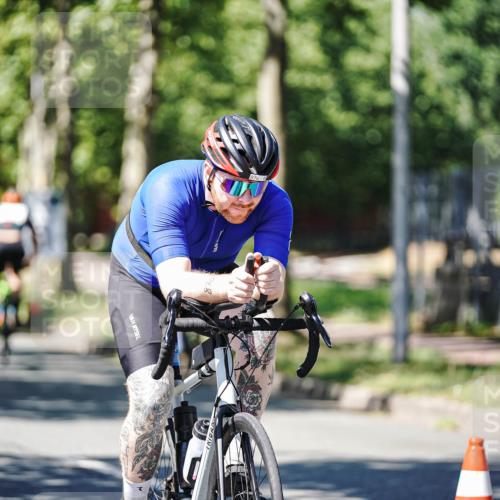 09.08.2026 - GEWOBA Citytriathlon Bremen Michael Burmester http://msf.ph/oto/9950783 09.08.2026 13:18:03 Radfahren 627, 796, 798, 876, 953, 1154 meine-sportfotos.de