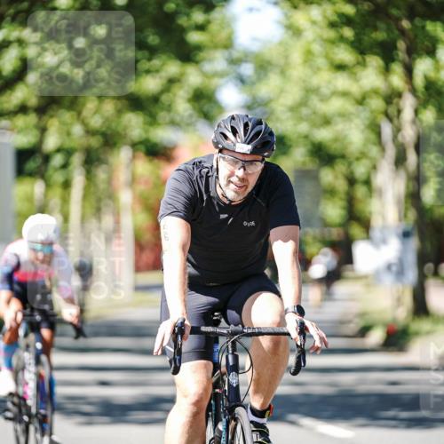 09.08.2026 - GEWOBA Citytriathlon Bremen Michael Burmester http://msf.ph/oto/9950789 09.08.2026 13:18:12 Radfahren 627, 798, 876, 953, 989, 1010 meine-sportfotos.de
