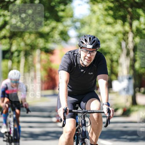 09.08.2026 - GEWOBA Citytriathlon Bremen Michael Burmester http://msf.ph/oto/9950790 09.08.2026 13:18:12 Radfahren 627, 798, 876, 953, 989, 1010 meine-sportfotos.de