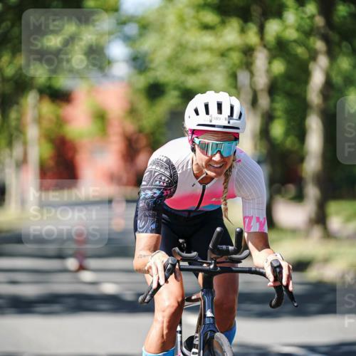 09.08.2026 - GEWOBA Citytriathlon Bremen Michael Burmester http://msf.ph/oto/9950792 09.08.2026 13:18:13 Radfahren 627, 798, 953, 989, 1010 meine-sportfotos.de