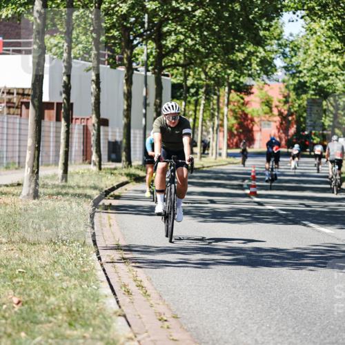 09.08.2026 - GEWOBA Citytriathlon Bremen Michael Burmester http://msf.ph/oto/9950801 09.08.2026 13:18:50 Radfahren 800, 1104, 1115, 1159 meine-sportfotos.de