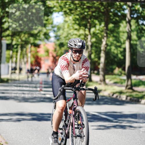 09.08.2026 - GEWOBA Citytriathlon Bremen Michael Burmester http://msf.ph/oto/9950806 09.08.2026 13:18:59 Radfahren 626, 797, 870, 1104, 1115, 1123, 1159 meine-sportfotos.de