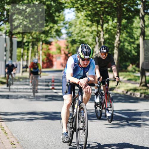 09.08.2026 - GEWOBA Citytriathlon Bremen Michael Burmester http://msf.ph/oto/9950809 09.08.2026 13:19:06 Radfahren 626, 753, 797, 870, 915, 1123 meine-sportfotos.de