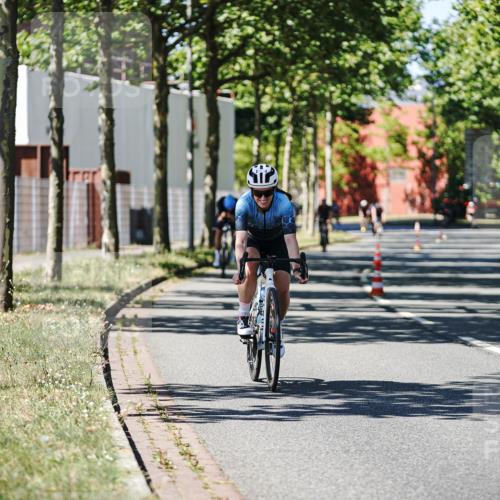 09.08.2026 - GEWOBA Citytriathlon Bremen Michael Burmester http://msf.ph/oto/9950814 09.08.2026 13:19:30 Radfahren 693, 813, 944 meine-sportfotos.de
