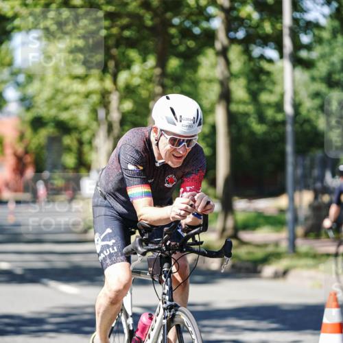 09.08.2026 - GEWOBA Citytriathlon Bremen Michael Burmester http://msf.ph/oto/9950833 09.08.2026 13:19:42 Radfahren 693, 785, 813, 944, 1014, 1107 meine-sportfotos.de