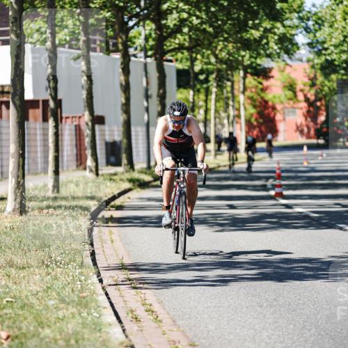09.08.2026 - GEWOBA Citytriathlon Bremen Michael Burmester http://msf.ph/oto/9950835 09.08.2026 13:19:56 Radfahren 656, 817, 923, 940, 1014 meine-sportfotos.de
