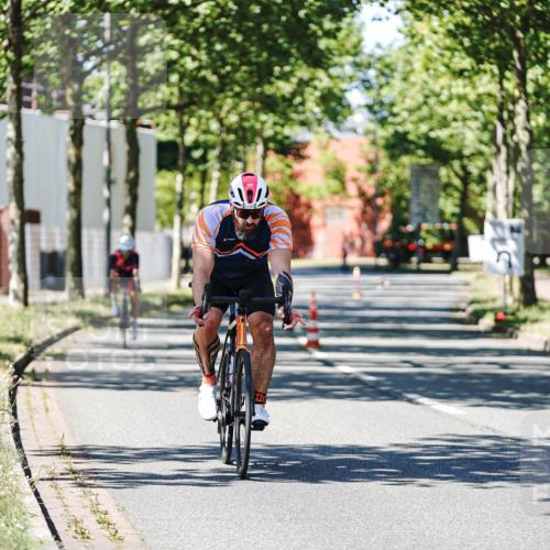 09.08.2026 - GEWOBA Citytriathlon Bremen Michael Burmester http://msf.ph/oto/9950850 09.08.2026 13:20:17 Radfahren 859, 933, 943, 1140 meine-sportfotos.de