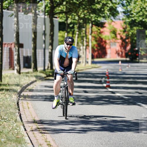 09.08.2026 - GEWOBA Citytriathlon Bremen Michael Burmester http://msf.ph/oto/9950873 09.08.2026 13:20:50 Radfahren 672, 957, 1125 meine-sportfotos.de