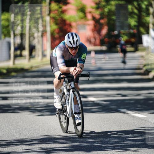 09.08.2026 - GEWOBA Citytriathlon Bremen Michael Burmester http://msf.ph/oto/9950888 09.08.2026 13:21:38 Radfahren 583 meine-sportfotos.de
