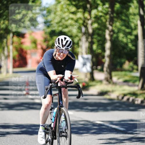 09.08.2026 - GEWOBA Citytriathlon Bremen Michael Burmester http://msf.ph/oto/9950897 09.08.2026 13:22:20 Radfahren 985 meine-sportfotos.de