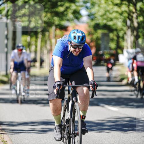 09.08.2026 - GEWOBA Citytriathlon Bremen Michael Burmester http://msf.ph/oto/9950902 09.08.2026 13:22:36 Radfahren 731, 890, 1157 meine-sportfotos.de