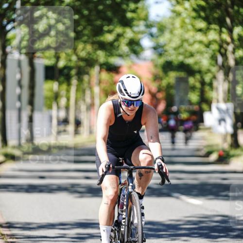 09.08.2026 - GEWOBA Citytriathlon Bremen Michael Burmester http://msf.ph/oto/9950908 09.08.2026 13:22:42 Radfahren 731, 889, 890, 1157 meine-sportfotos.de
