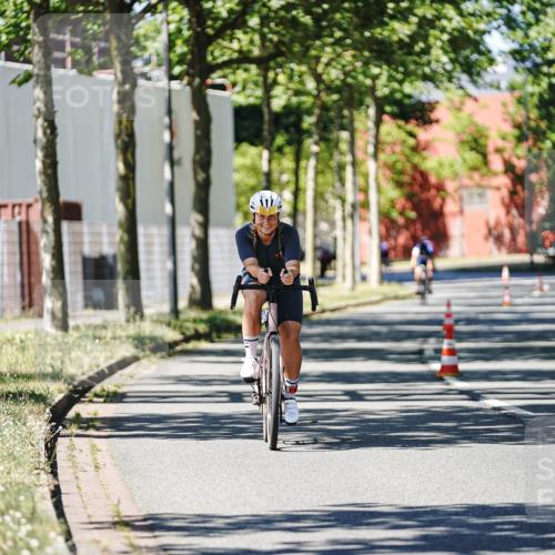 09.08.2026 - GEWOBA Citytriathlon Bremen Michael Burmester http://msf.ph/oto/9950925 09.08.2026 13:23:32 Radfahren 842, 941, 966, 997, 1122 meine-sportfotos.de