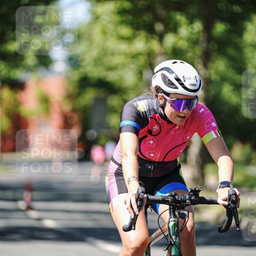 09.08.2026 - GEWOBA Citytriathlon Bremen Michael Burmester http://msf.ph/oto/9950941 09.08.2026 13:24:01 Radfahren 853, 881, 891, 898, 945, 974 meine-sportfotos.de
