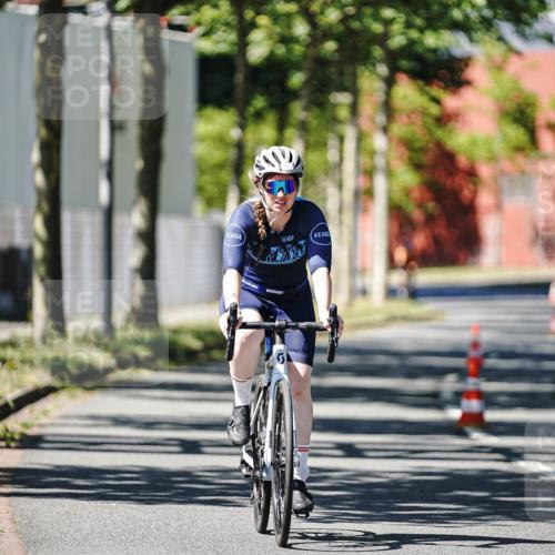 09.08.2026 - GEWOBA Citytriathlon Bremen Michael Burmester http://msf.ph/oto/9950976 09.08.2026 13:27:42 Radfahren 927, 1149 meine-sportfotos.de