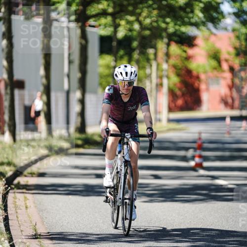 09.08.2026 - GEWOBA Citytriathlon Bremen Michael Burmester http://msf.ph/oto/9950995 09.08.2026 13:29:55 Radfahren 904, 946 meine-sportfotos.de