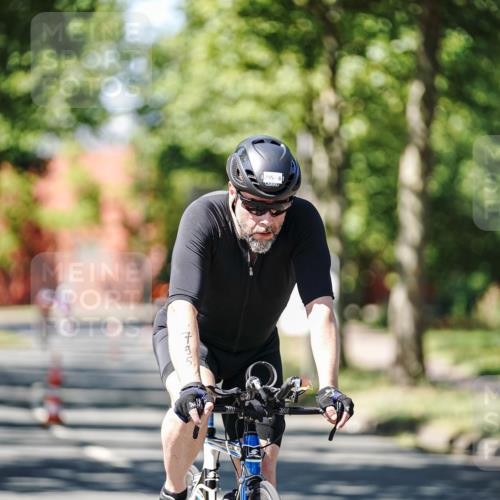 09.08.2026 - GEWOBA Citytriathlon Bremen Michael Burmester http://msf.ph/oto/9951006 09.08.2026 13:30:21 Radfahren 724, 795, 905 meine-sportfotos.de