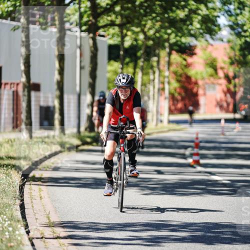 09.08.2026 - GEWOBA Citytriathlon Bremen Michael Burmester http://msf.ph/oto/9951037 09.08.2026 13:32:36 Radfahren 794, 822, 867, 967 meine-sportfotos.de