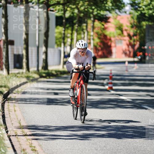 09.08.2026 - GEWOBA Citytriathlon Bremen Michael Burmester http://msf.ph/oto/9951044 09.08.2026 13:32:41 Radfahren 822, 867, 939, 967, 990 meine-sportfotos.de