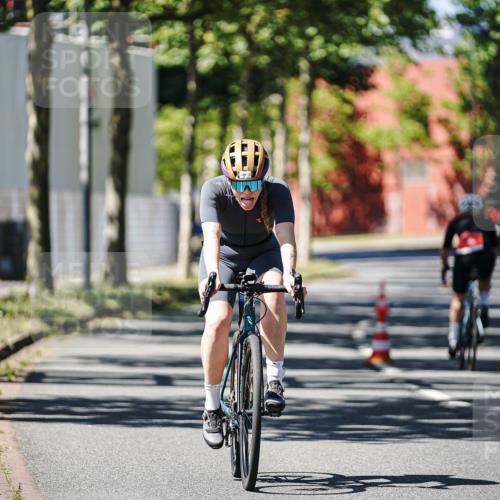 09.08.2026 - GEWOBA Citytriathlon Bremen Michael Burmester http://msf.ph/oto/9951056 09.08.2026 13:33:54 Radfahren 909 meine-sportfotos.de