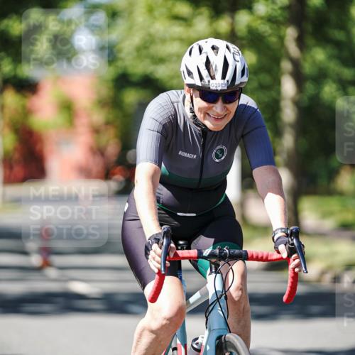 09.08.2026 - GEWOBA Citytriathlon Bremen Michael Burmester http://msf.ph/oto/9951064 09.08.2026 13:34:41 Radfahren 920, 921, 1019 meine-sportfotos.de