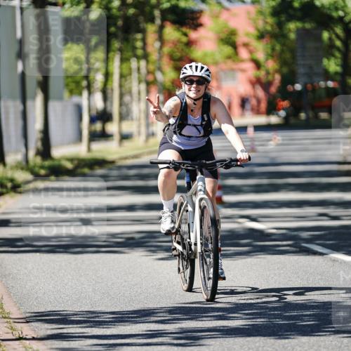 09.08.2026 - GEWOBA Citytriathlon Bremen Michael Burmester http://msf.ph/oto/9951084 09.08.2026 13:40:30 Radfahren 1101 meine-sportfotos.de