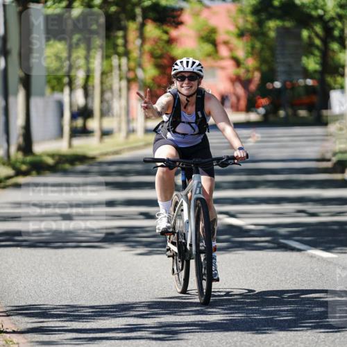 09.08.2026 - GEWOBA Citytriathlon Bremen Michael Burmester http://msf.ph/oto/9951085 09.08.2026 13:40:31 Radfahren 1101 meine-sportfotos.de