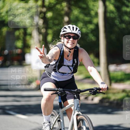 09.08.2026 - GEWOBA Citytriathlon Bremen Michael Burmester http://msf.ph/oto/9951088 09.08.2026 13:40:31 Radfahren 1101 meine-sportfotos.de