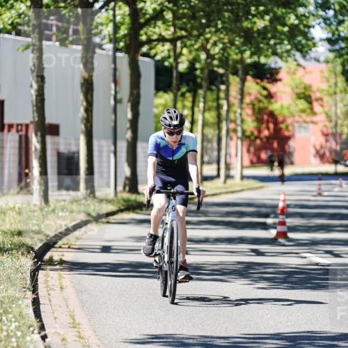 09.08.2026 - GEWOBA Citytriathlon Bremen Michael Burmester http://msf.ph/oto/9951119 09.08.2026 14:08:21 Radfahren 1, 51 meine-sportfotos.de