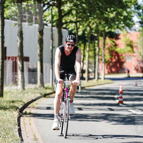 09.08.2026 - GEWOBA Citytriathlon Bremen Michael Burmester http://msf.ph/oto/9951129 09.08.2026 14:08:53 Radfahren 59, 156 meine-sportfotos.de