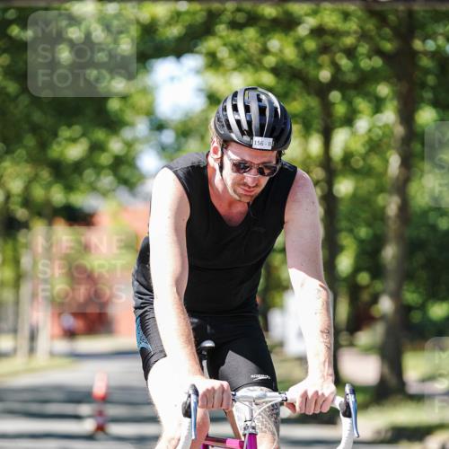 09.08.2026 - GEWOBA Citytriathlon Bremen Michael Burmester http://msf.ph/oto/9951132 09.08.2026 14:08:54 Radfahren 59, 156 meine-sportfotos.de