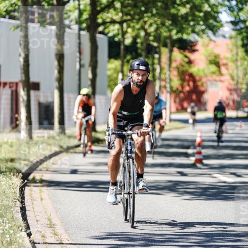 09.08.2026 - GEWOBA Citytriathlon Bremen Michael Burmester http://msf.ph/oto/9951153 09.08.2026 14:09:25 Radfahren 15, 29, 77, 78, 140, 141, 168, 170, 178, 181, 185, 187, 189 meine-sportfotos.de