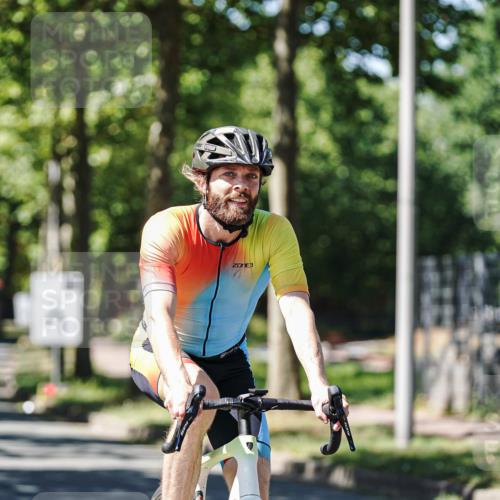 09.08.2026 - GEWOBA Citytriathlon Bremen Michael Burmester http://msf.ph/oto/9951164 09.08.2026 14:09:30 Radfahren 15, 29, 77, 78, 141, 164, 168, 170, 178, 185, 187, 189 meine-sportfotos.de