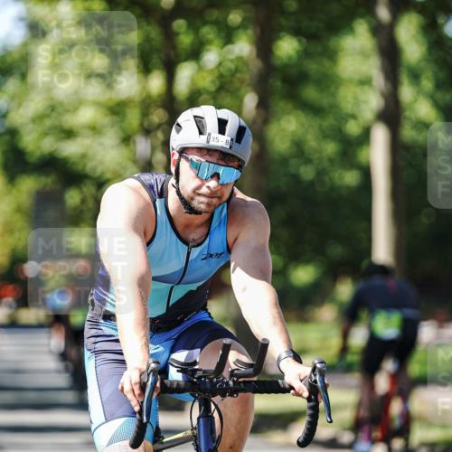 09.08.2026 - GEWOBA Citytriathlon Bremen Michael Burmester http://msf.ph/oto/9951170 09.08.2026 14:10:13 Radfahren 16, 35, 97, 154, 177 meine-sportfotos.de