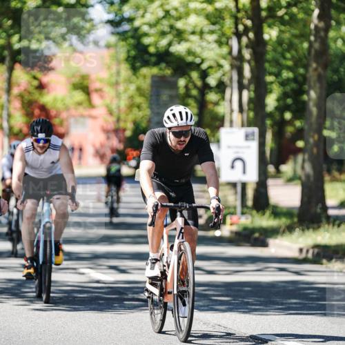 09.08.2026 - GEWOBA Citytriathlon Bremen Michael Burmester http://msf.ph/oto/9951211 09.08.2026 14:11:18 Radfahren 11, 13, 26, 33, 41, 68, 76, 79, 84, 85, 109, 113, 117, 129, 139, 143, 144, 150, 155 meine-sportfotos.de