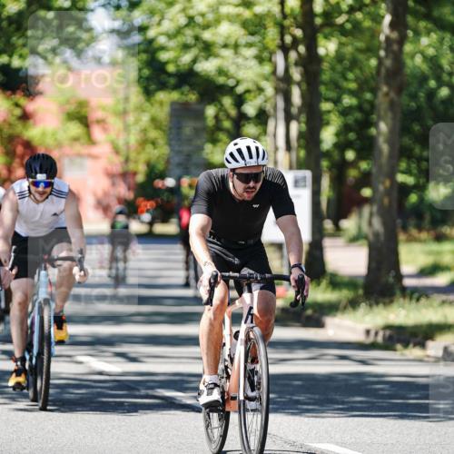 09.08.2026 - GEWOBA Citytriathlon Bremen Michael Burmester http://msf.ph/oto/9951212 09.08.2026 14:11:18 Radfahren 11, 13, 26, 33, 41, 68, 76, 79, 84, 85, 109, 113, 117, 129, 139, 143, 144, 150, 155 meine-sportfotos.de