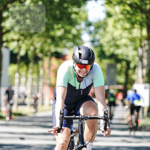 09.08.2026 - GEWOBA Citytriathlon Bremen Michael Burmester http://msf.ph/oto/9951220 09.08.2026 14:11:25 Radfahren 11, 13, 26, 68, 76, 79, 84, 85, 92, 109, 117, 128, 129, 139, 143, 144, 150, 155 meine-sportfotos.de