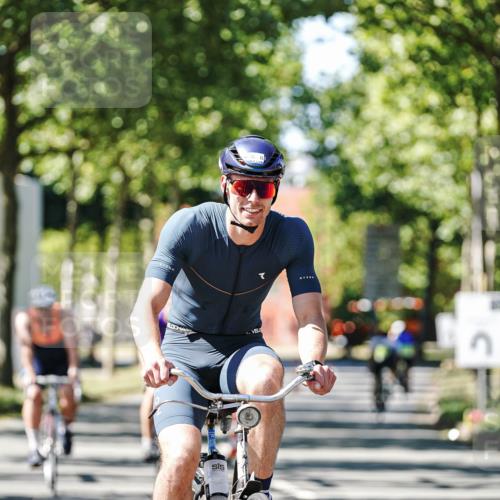 09.08.2026 - GEWOBA Citytriathlon Bremen Michael Burmester http://msf.ph/oto/9951223 09.08.2026 14:11:29 Radfahren 11, 13, 26, 76, 79, 84, 85, 92, 114, 117, 128, 129, 143, 150, 155 meine-sportfotos.de